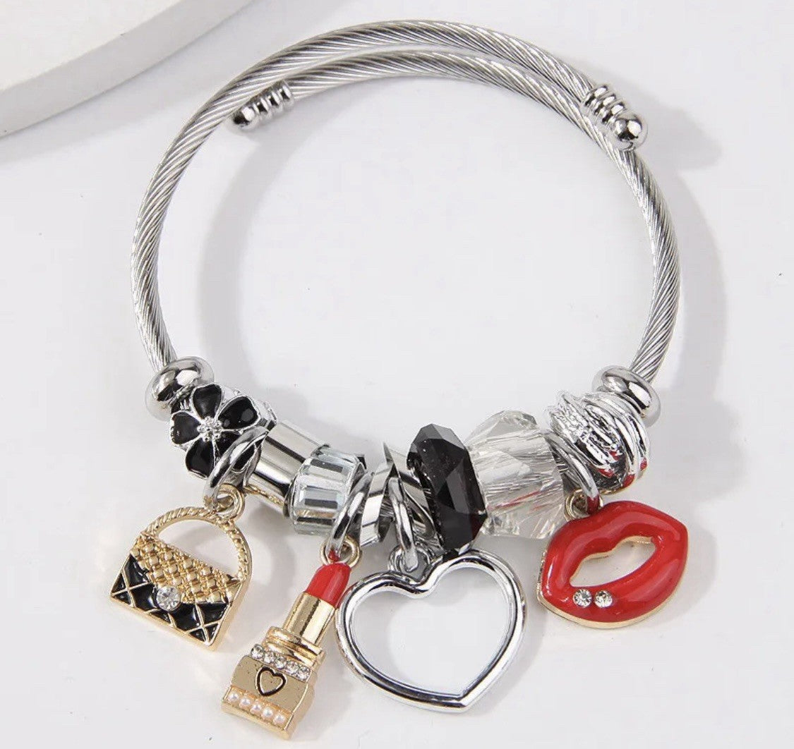 Women’s Silver Cable Charm Bracelet Red Lips Heart Lipstick Purse Beads Gift